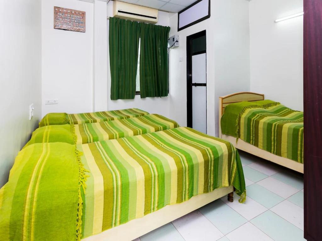 Вилла Red House 3Bhk Карджат Экстерьер фото